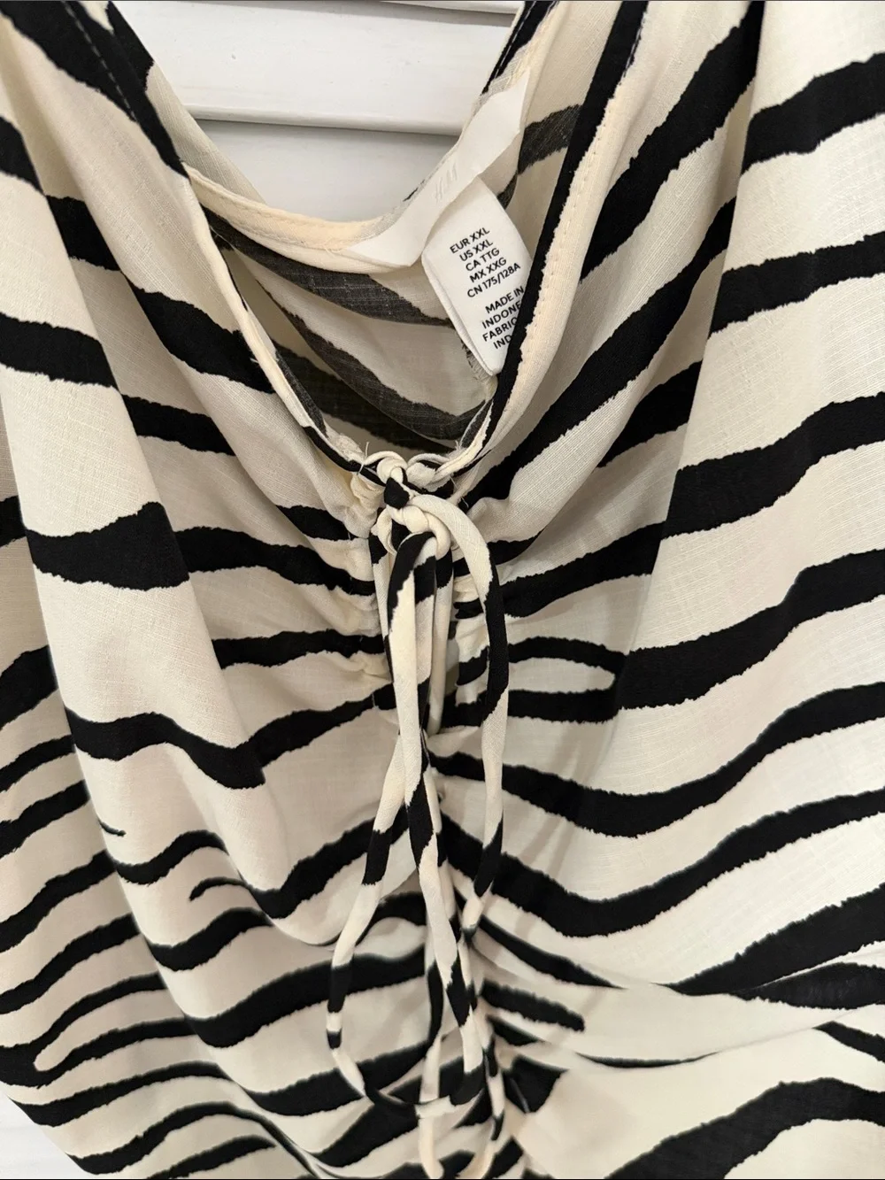 Zara Black and Cream Zebra-Print Puff Sleeve Blouse
